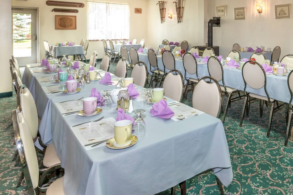 Scottys Family Restaurant | restaurant | 92 Simcoe St, Tillsonburg, ON N4G 2J1, Canada | 5198427366 OR +1 519-842-7366