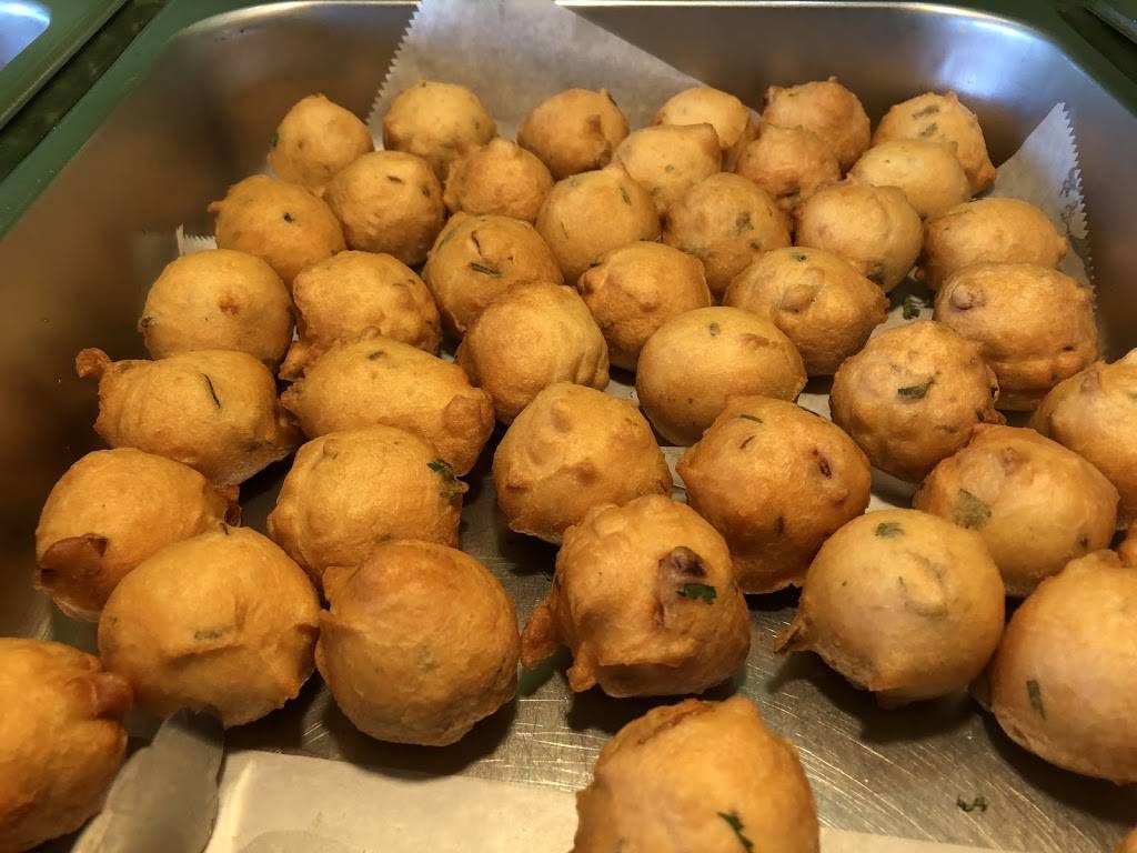 Mirchi Columbus, Indian Bar & Grill | restaurant | 195 E Campus View Blvd, Columbus, OH 43235, USA | 6144300090 OR +1 614-430-0090