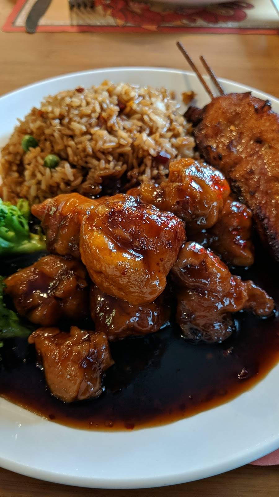 New Fu Lins | restaurant | 30 Fairgrounds Plz, Morristown, VT 05661, USA | 8028881818 OR +1 802-888-1818