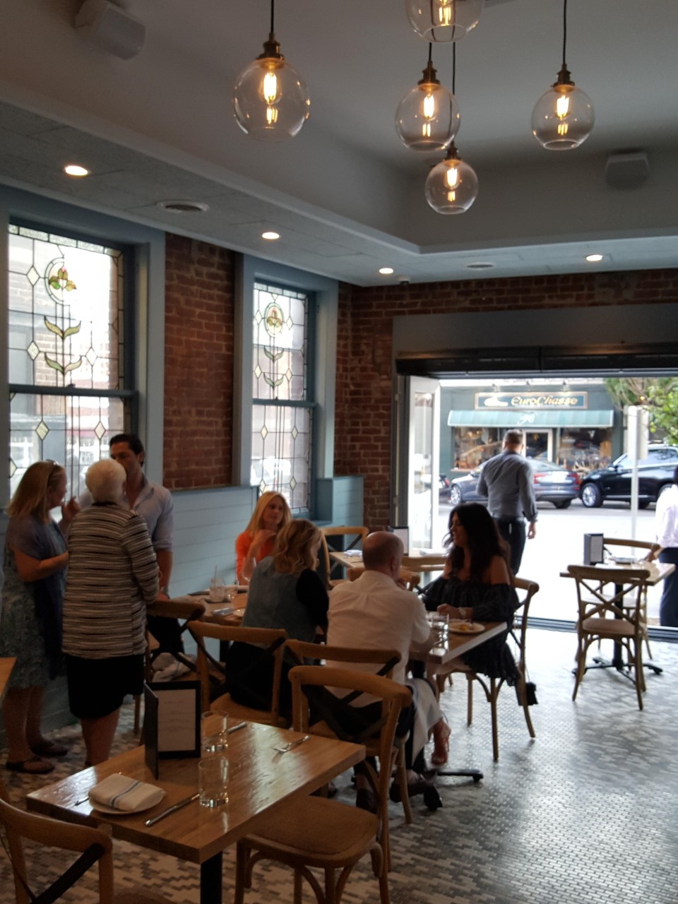 South Bay Greenwich | restaurant | 403 Greenwich Ave, Greenwich, CT 06830, USA | 2037171836 OR +1 203-717-1836