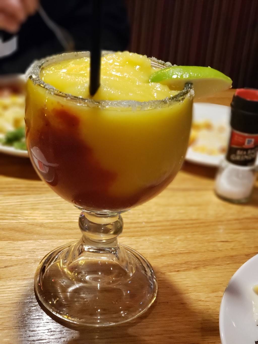 Applebees Grill + Bar | restaurant | 280 N Plainfield Rd, West Lebanon, NH 03784, USA | 6032988608 OR +1 603-298-8608