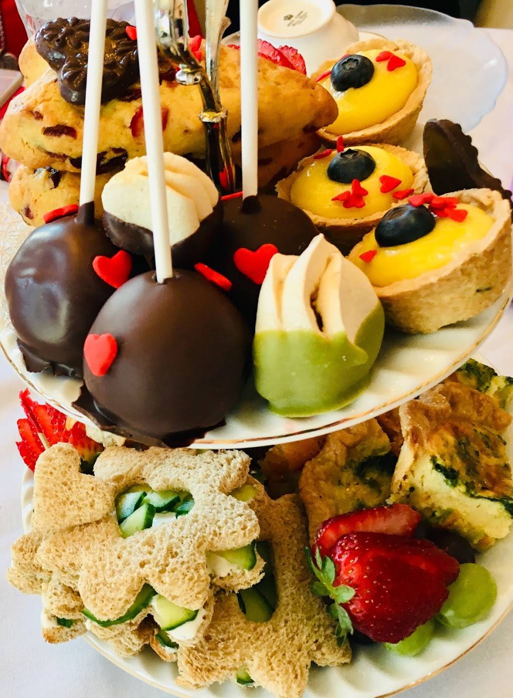 Tonias Victorian Rose | cafe | 118 W 3rd St, Rochester, MI 48307, USA | 2486528595 OR +1 248-652-8595