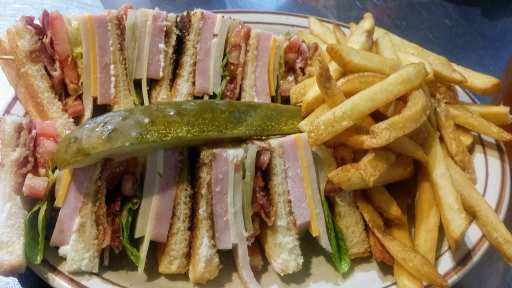 Petes Kitchen | restaurant | 1962 E Colfax Ave, Denver, CO 80206, USA | 3033213139 OR +1 303-321-3139