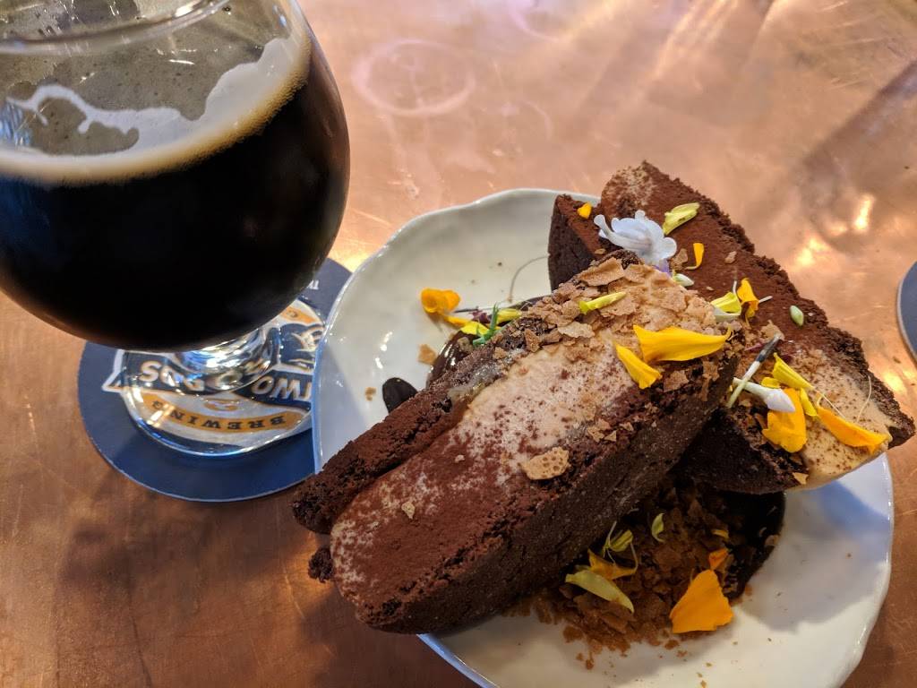 Next Door | restaurant | 175 Humphrey St, New Haven, CT 06511, USA | 4752345969 OR +1 475-234-5969