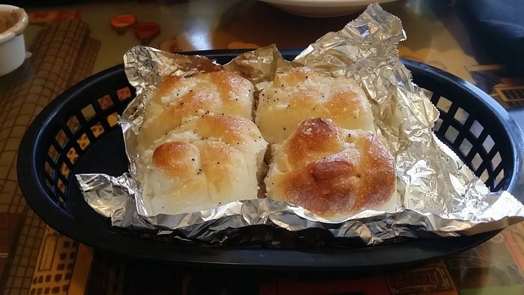 Rudis Pizza | restaurant | 3930 Hypoluxo Rd, Boynton Beach, FL 33436, USA | 5614349991 OR +1 561-434-9991