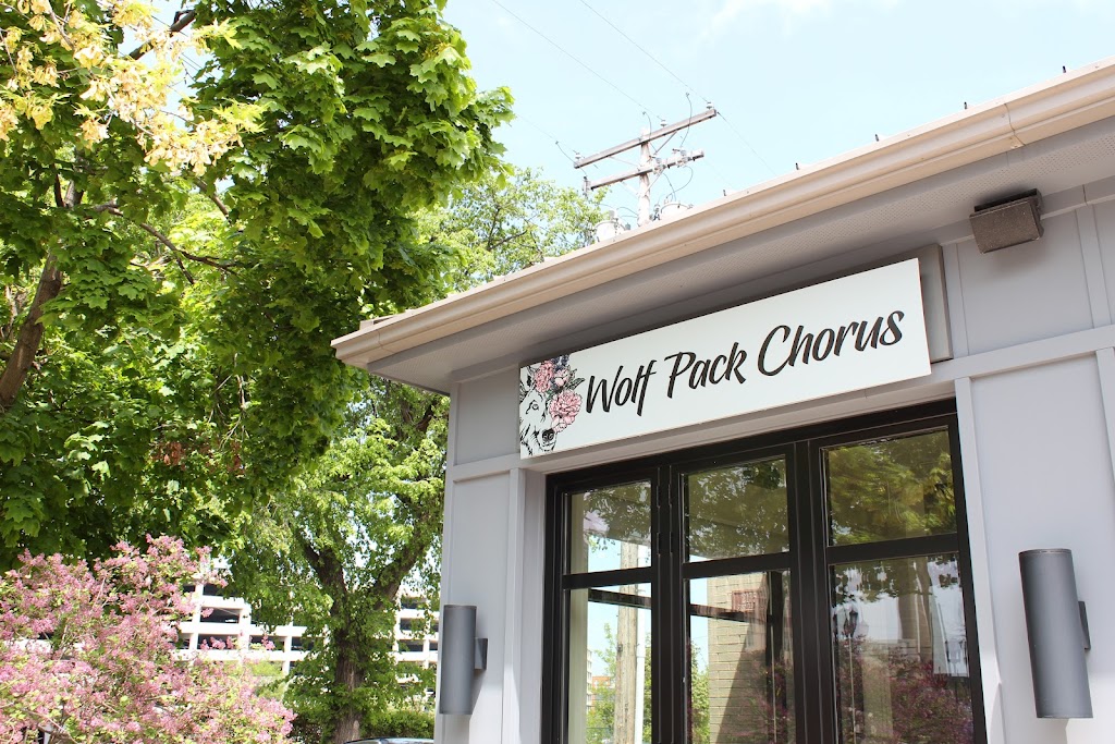 Wolf Pack Chorus | restaurant | 2175 Cornell Rd, Cleveland, OH 44106, USA | 2162291111 OR +1 216-229-1111