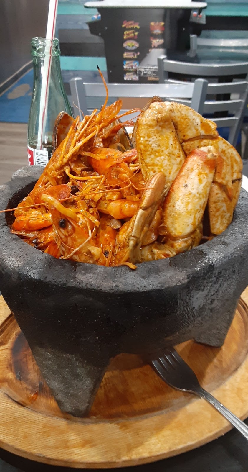 Mariscos El Barbas | restaurant | 4569 N Elston Ave, Chicago, IL 60630, USA | 7736573431 OR +1 773-657-3431