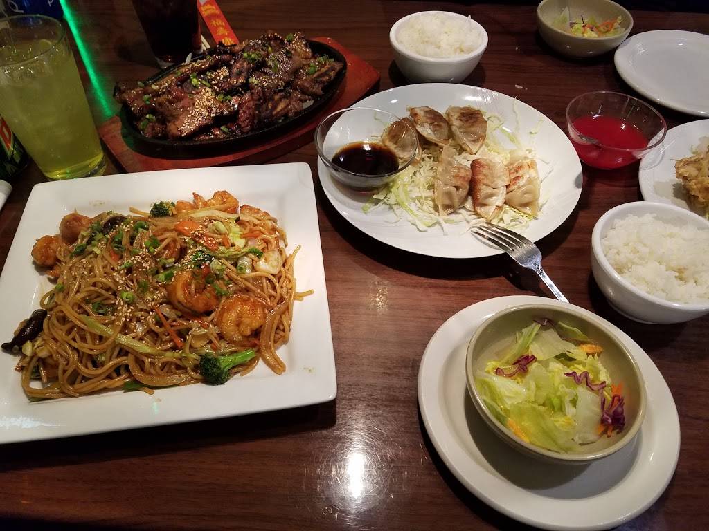 SILK Restaurant and Sushi Bar | restaurant | 500 E Benson Blvd Suite 100, Anchorage, AK 99503, USA | 9072745236 OR +1 907-274-5236