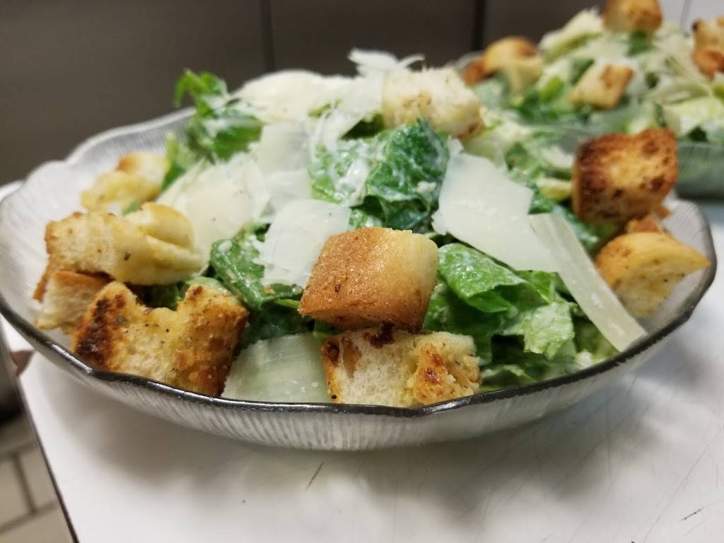 Joes Pizza | restaurant | 23 Locust Ave, New Canaan, CT 06840, USA | 2039662226 OR +1 203-966-2226