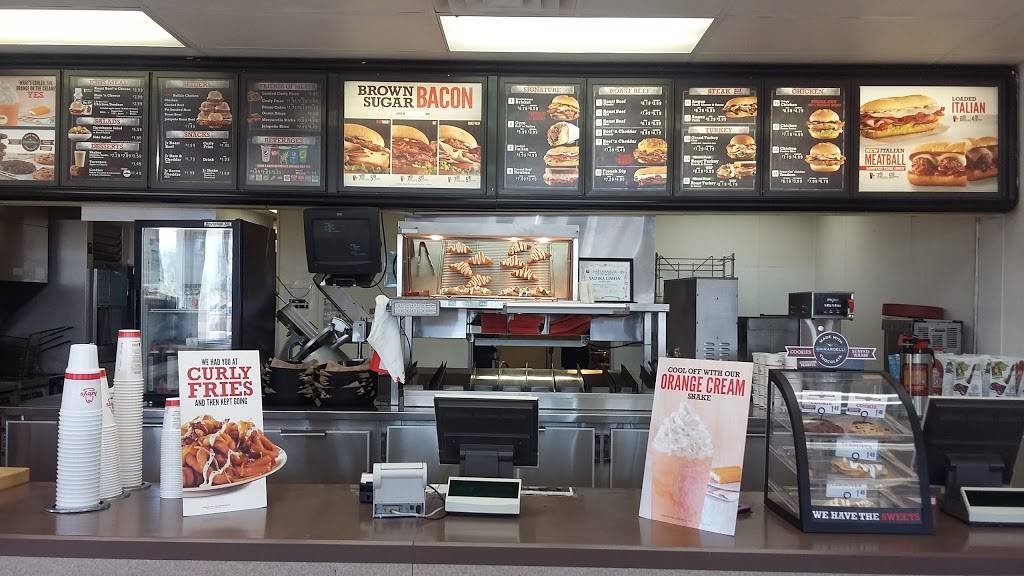 Arbys | restaurant | 119 E Baseline Rd, Phoenix, AZ 85040, USA | 6022680910 OR +1 602-268-0910