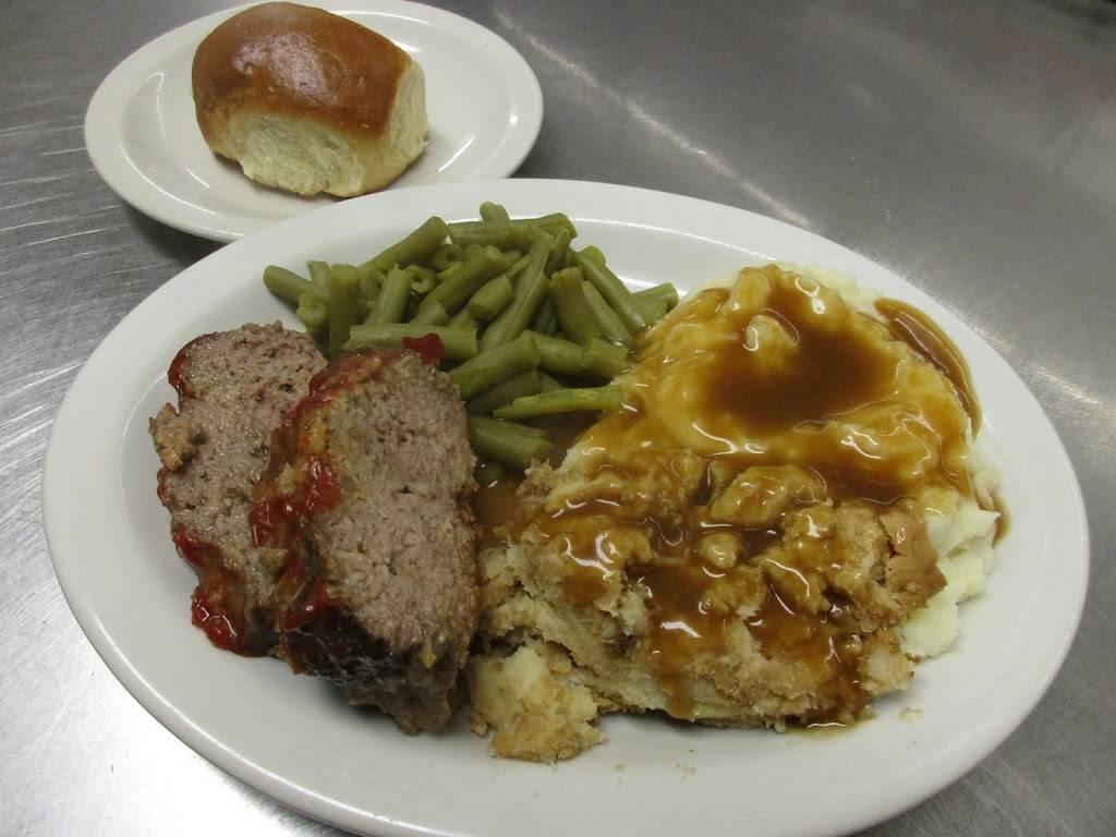 Purtells Restaurant & Ice Cream Shoppe | restaurant | 409 S Mable St, Pinconning, MI 48650, USA | 9898794111 OR +1 989-879-4111