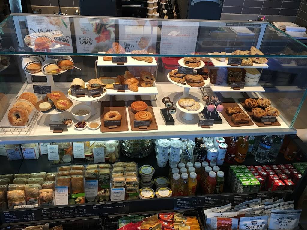 Starbucks | cafe | 1555 S San Jacinto Ave, San Jacinto, CA 92583, USA | 9514921431 OR +1 951-492-1431