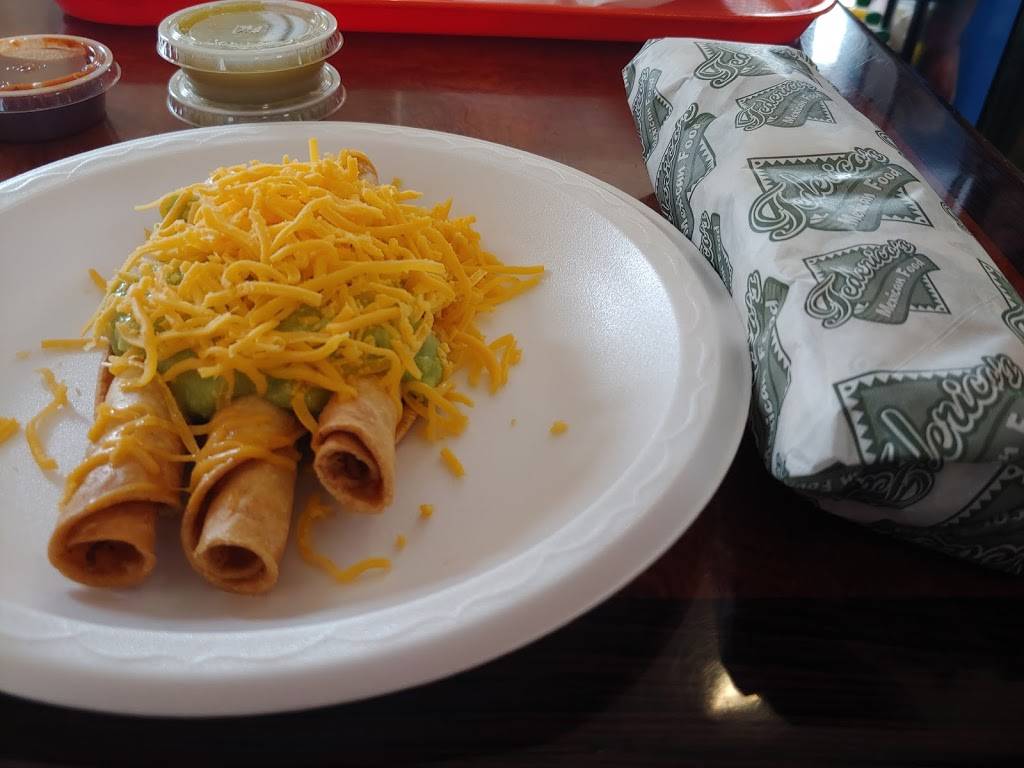 Federicos Mexican Food | restaurant | 14144 N 100th St b100, Scottsdale, AZ 85260, USA | 4808605529 OR +1 480-860-5529