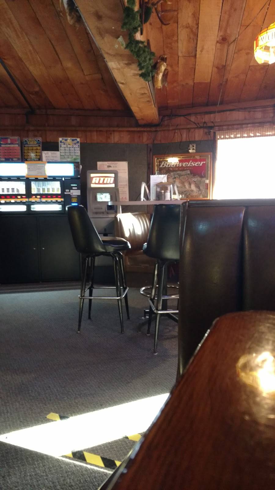 Hillcrest Family Restaurant | restaurant | 1004 Shamrock Ln, Albany, MN 56307, USA | 3208452168 OR +1 320-845-2168