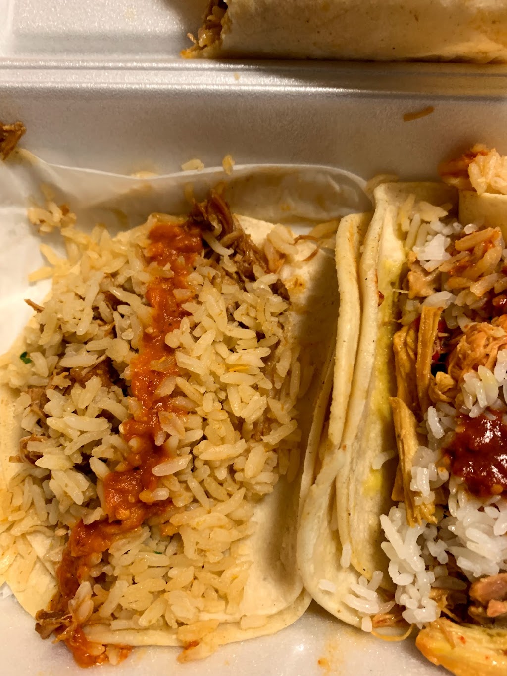 Amelias Taqueria | restaurant | 180 Brighton Ave, Allston, MA 02134, USA | 6177877672 OR +1 617-787-7672