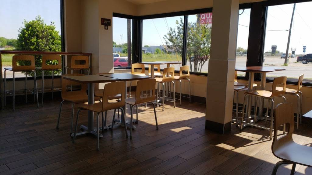 Wendys | restaurant | 622 E Camp Wisdom Rd, Duncanville, TX 75116, USA | 9726395097 OR +1 972-639-5097