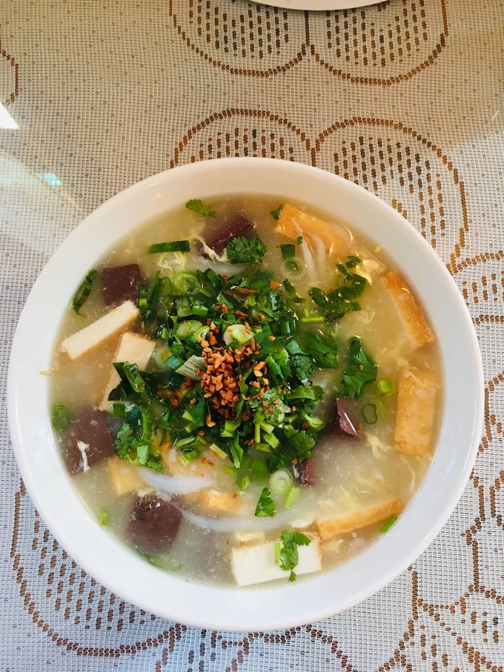 Angkor Restaurant | restaurant | 249 Chelmsford St, Lowell, MA 01851, USA | 9784419889 OR +1 978-441-9889