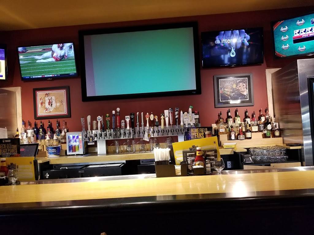 Buffalo Wild Wings | restaurant | 1623 E Michigan Rd, Shelbyville, IN 46176, USA | 3176045167 OR +1 317-604-5167