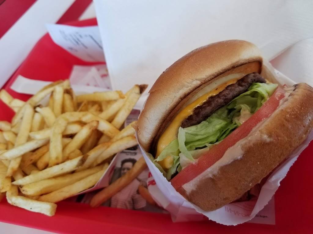 In-N-Out Burger | restaurant | 2475 Sunrise Blvd, Rancho Cordova, CA 95670, USA | 8007861000 OR +1 800-786-1000