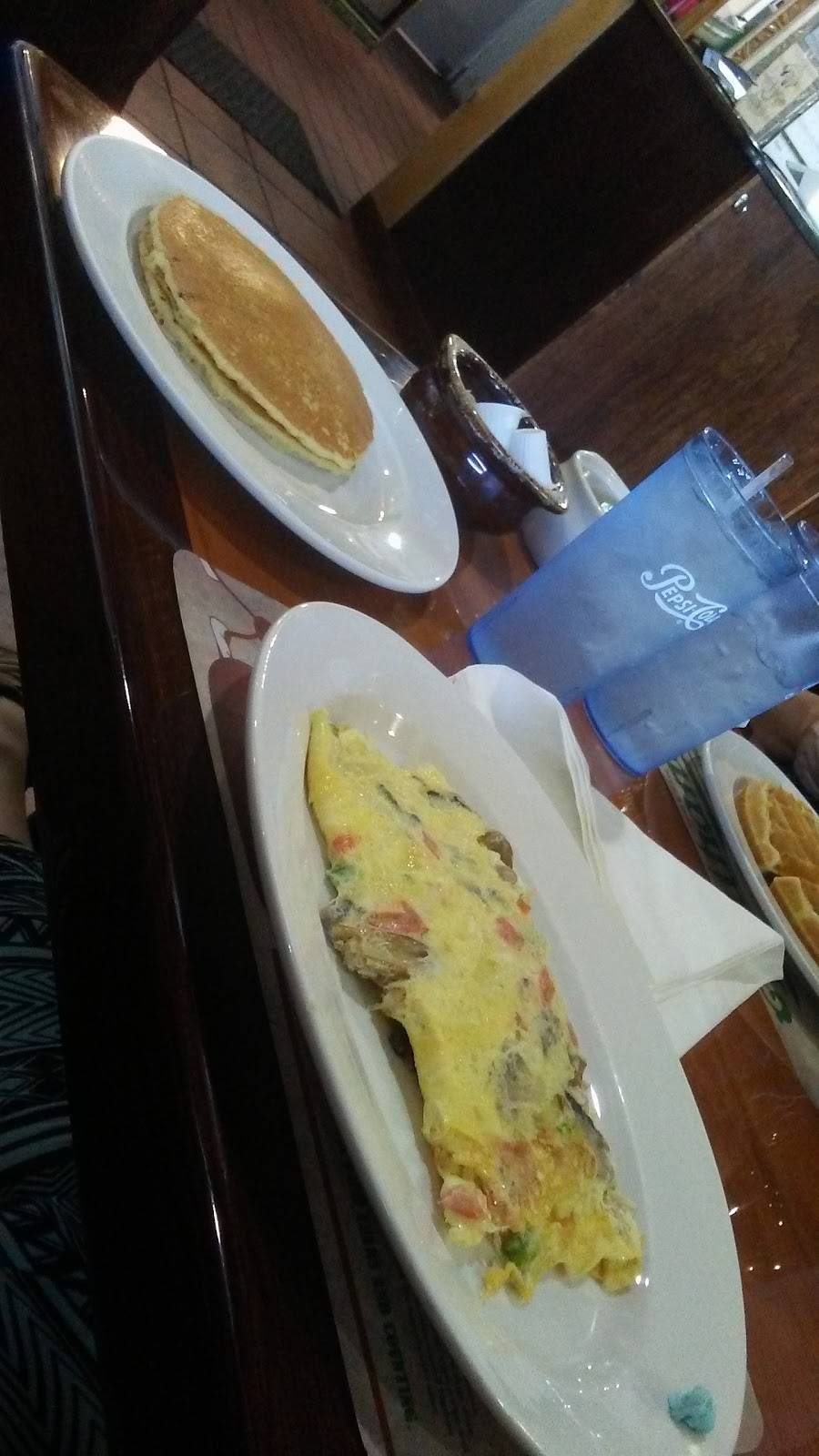 Palmetto House of Pancakes | restaurant | 2009 Hwy 17 S, North Myrtle Beach, SC 29582, USA | 8432722333 OR +1 843-272-2333