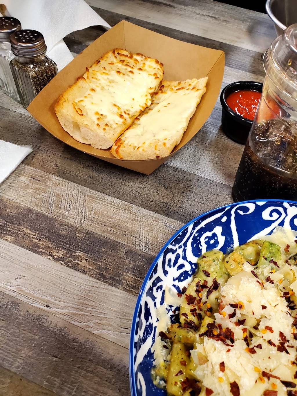 Bad Nonnas Pasta | restaurant | 6811 SE 15th St, Midwest City, OK 73110, USA | 4059313636 OR +1 405-931-3636