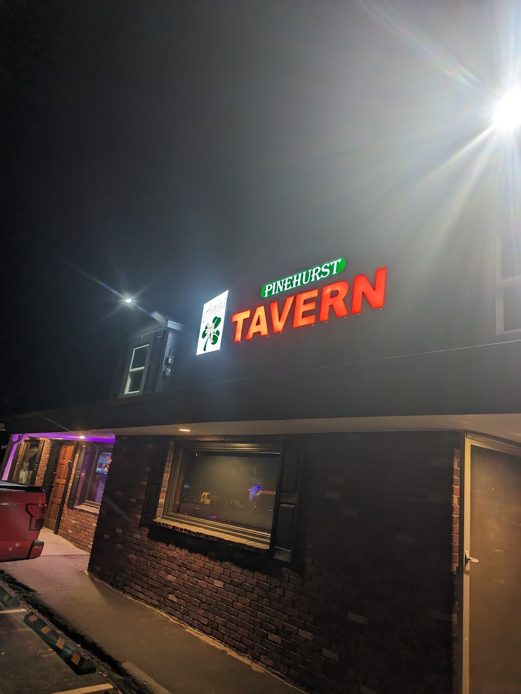 Hanleys Pinehurst Tavern | restaurant | 786 Boston Rd, Billerica, MA 01821, USA | 9782948188 OR +1 978-294-8188