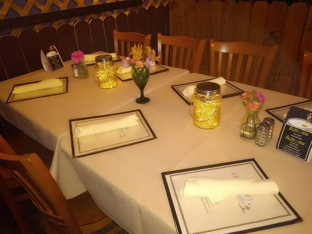 Charlottes Cafe | restaurant | 12454 Warwick Blvd, Newport News, VA 23606, USA | 7575999400 OR +1 757-599-9400