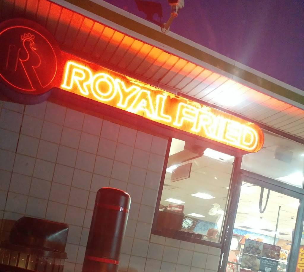 Royal Farms | meal takeaway | 2410 E Joppa Rd, Parkville, MD 21234, USA | 4106683645 OR +1 410-668-3645