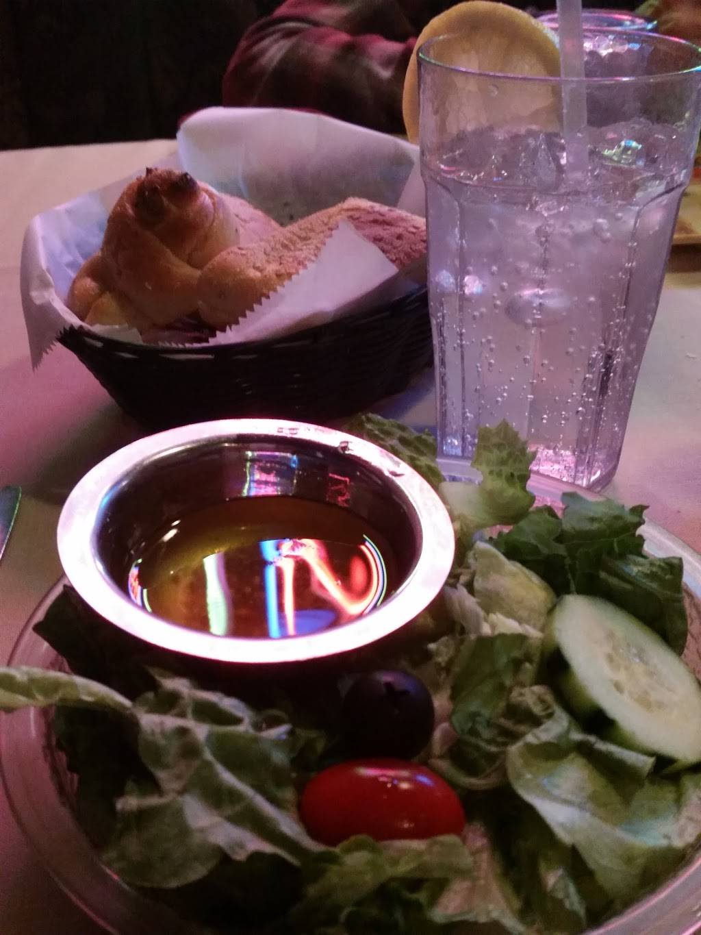 Villa Grazia | restaurant | 1665 Middle Country Rd, Centereach, NY 11720, USA | 6317323372 OR +1 631-732-3372