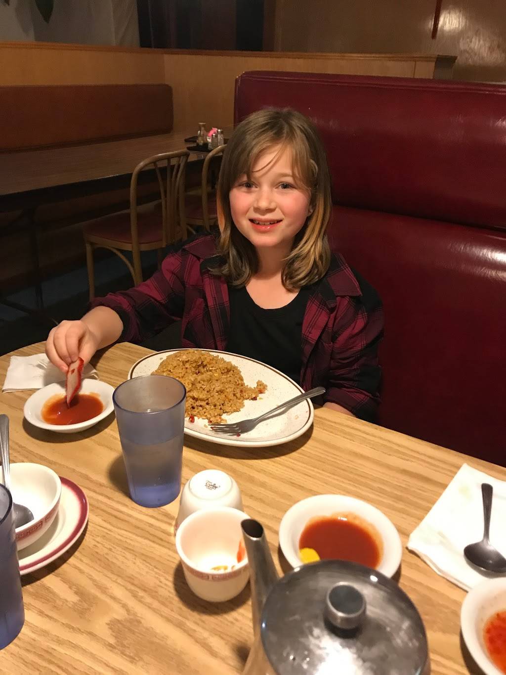 Reng Hua | restaurant | 103 Huntington Ave N #8912, Castle Rock, WA 98611, USA | 3602748371 OR +1 360-274-8371