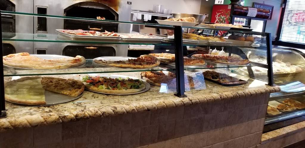 Alfredos Pizza | restaurant | 2403, 1679 Middle Country Rd, Ridge, NY 11961, USA | 6319247713 OR +1 631-924-7713