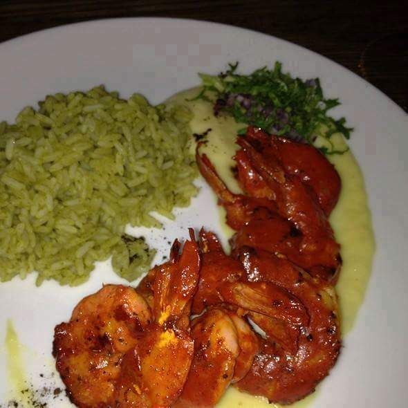 Restaurante La Guera | restaurant | 148 Venice Blvd., Los Angeles, CA 90015, USA | 3232190327 OR +1 323-219-0327