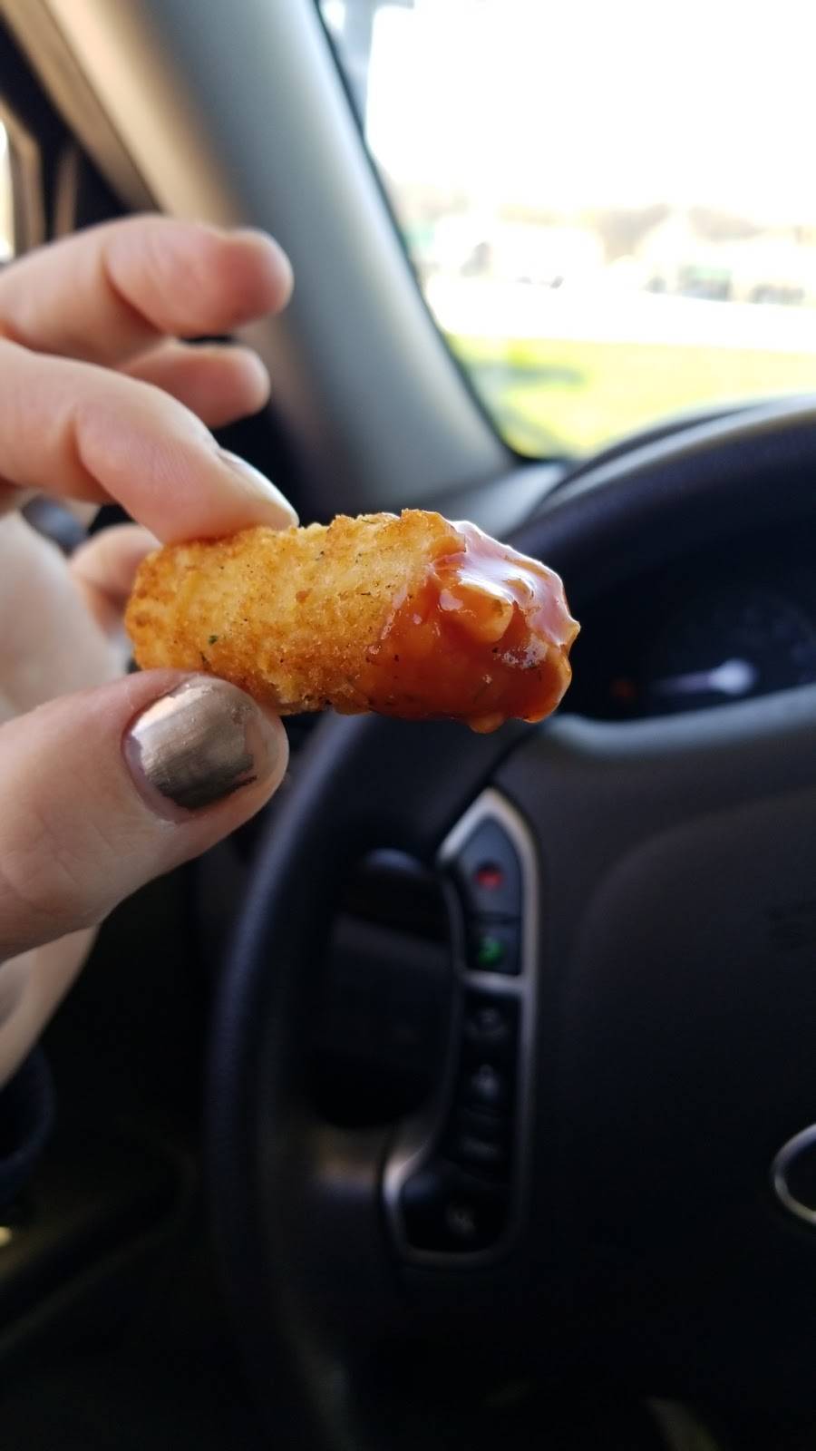 Sonic Drive-In | restaurant | 1751 16th Ave, Silvis, IL 61282, USA | 3097961464 OR +1 309-796-1464