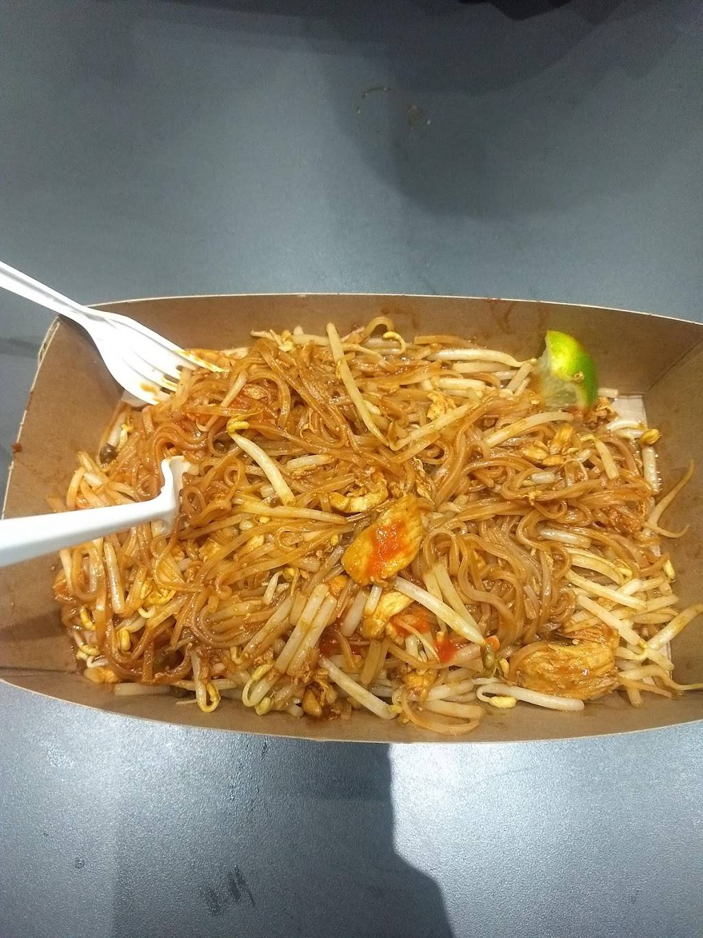 Thai Express | restaurant | Dixie Crossing, 5083 Dixie Rd, Mississauga, ON L4W 0E6, Canada | 9056299966 OR +1 905-629-9966