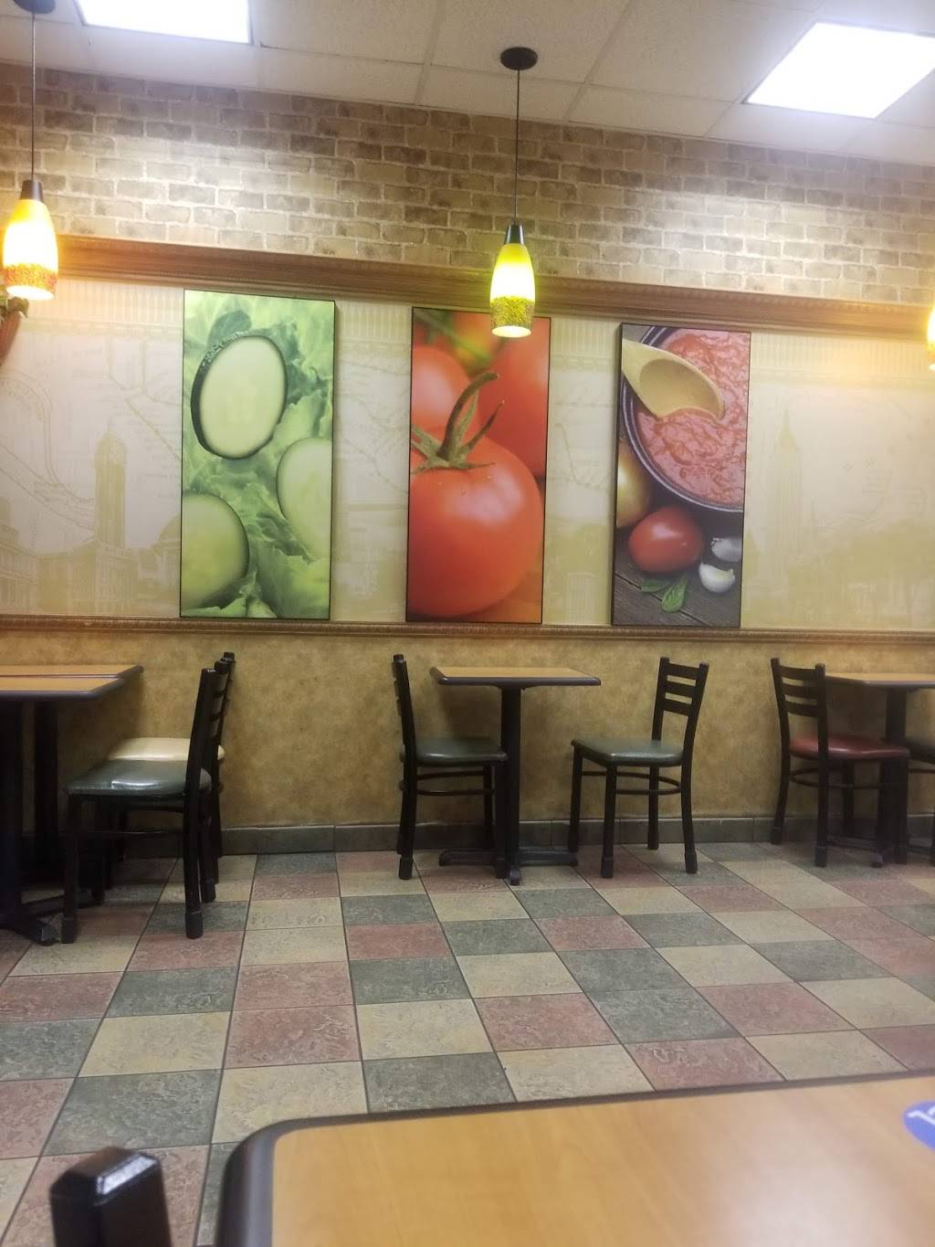 Subway Restaurants | restaurant | 10970 Sherman Way, Burbank, CA 91505, USA | 8188472579 OR +1 818-847-2579