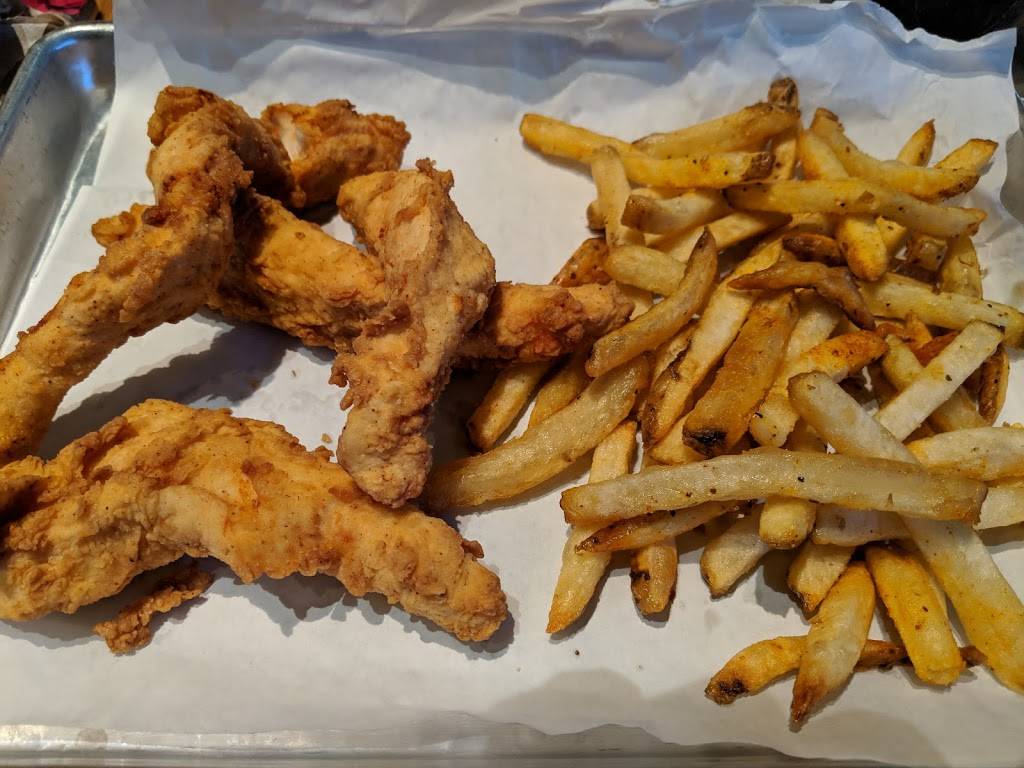 T J Reeds Better Burgers and Shakes | restaurant | 614 Farm to Market 517 Rd W, Dickinson, TX 77539, USA | 8327381140 OR +1 832-738-1140