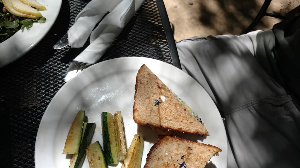 Flower Farm Cafe | cafe | 9280 Horseshoe Bar Rd, Loomis, CA 95650, USA | 9166525661 OR +1 916-652-5661