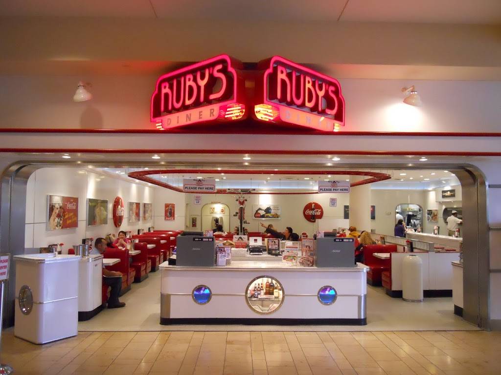 Rubys Diner | restaurant | 258 The, Shops At Mission Viejo, Mission Viejo, CA 92691, USA | 9494817829 OR +1 949-481-7829
