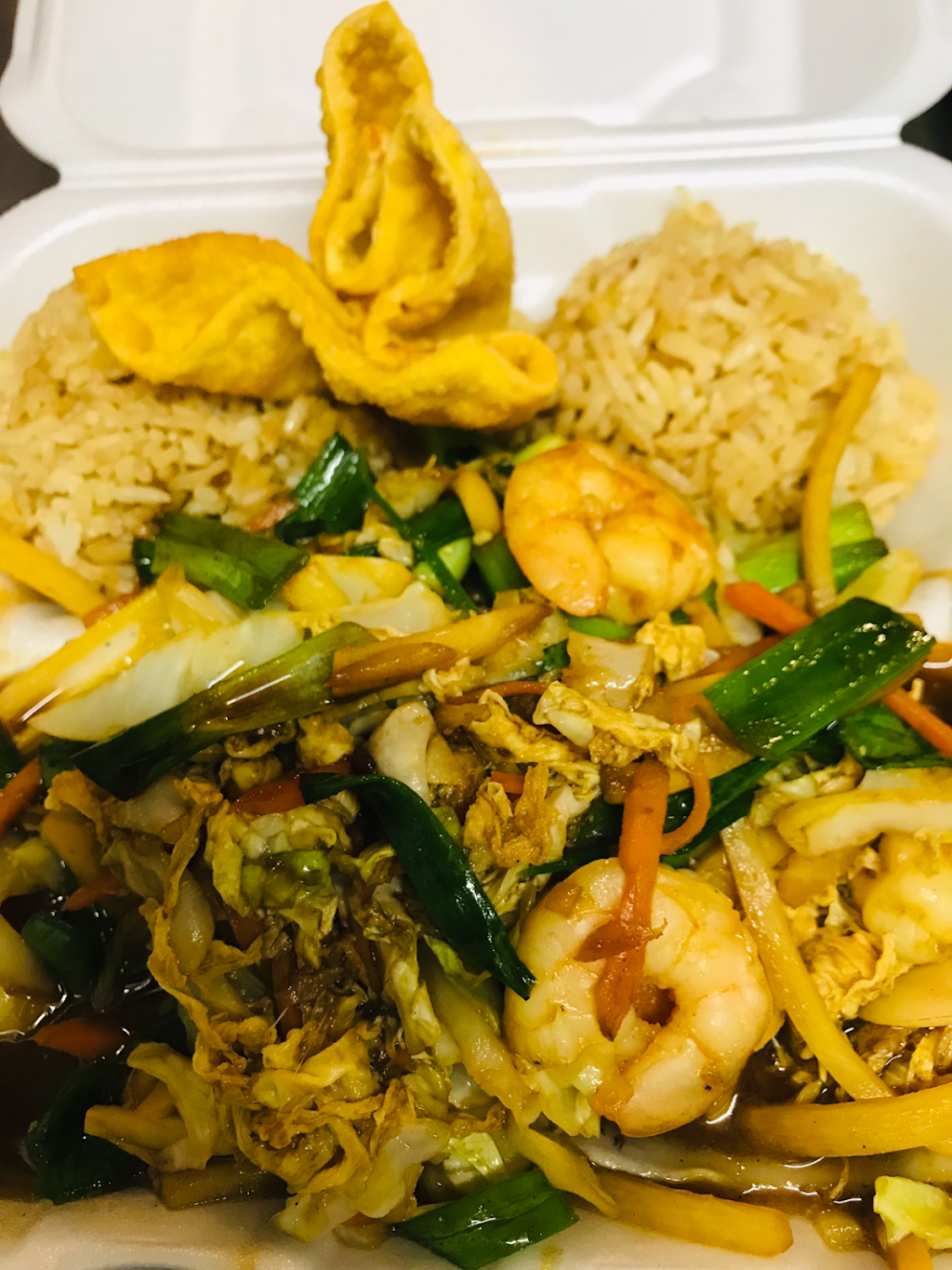 Golden Seafood | meal takeaway | 2641 Van Brunt Blvd, Kansas City, MO 64127, USA | 8168615888 OR +1 816-861-5888
