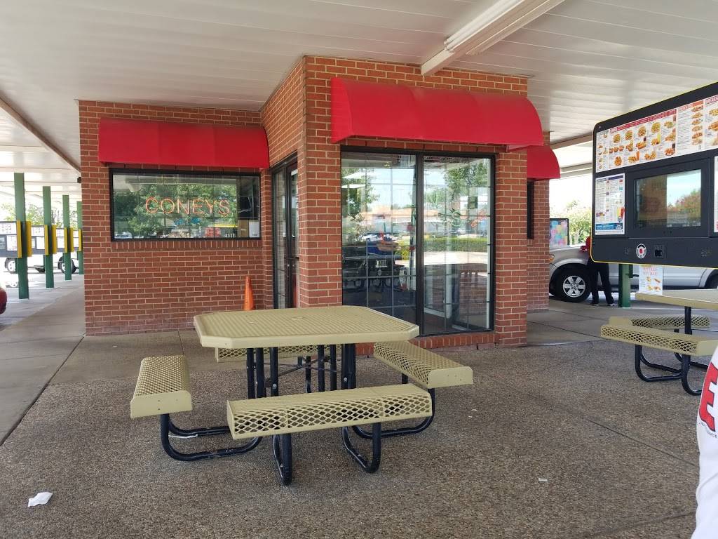 Sonic Drive-In | restaurant | 1021 W Frankford Rd, Carrollton, TX 75007, USA | 9722423104 OR +1 972-242-3104