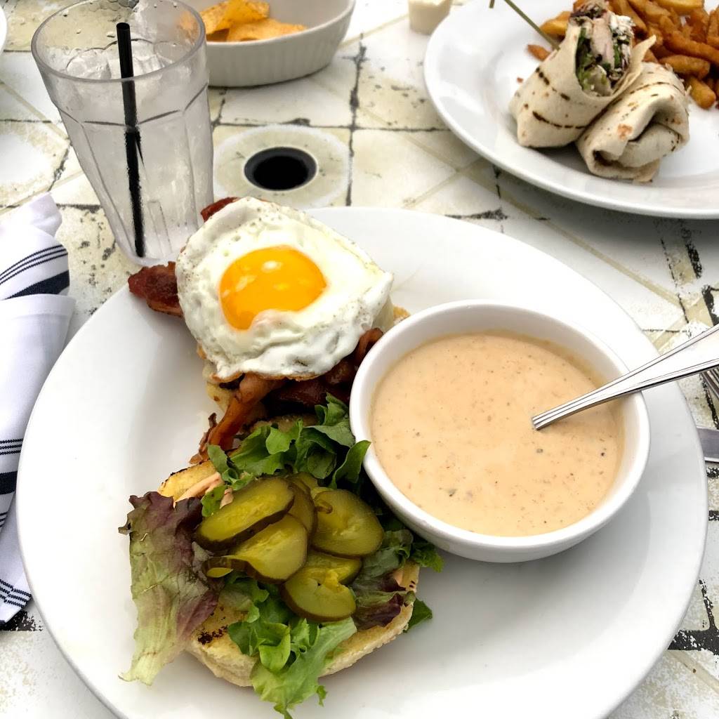 The Cedar House | restaurant | 12 Broadway St W, Paris, ON N3L 2S2, Canada | 5194425555 OR +1 519-442-5555