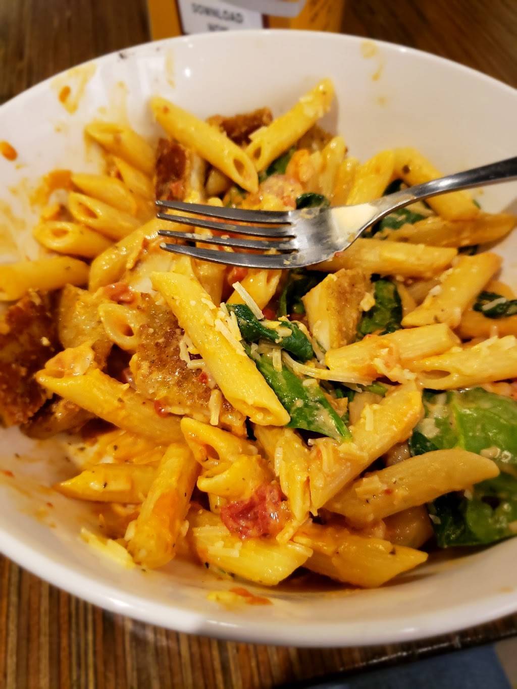 Noodles and Company | restaurant | 8926 J M Keynes Dr, Charlotte, NC 28262, USA | 7045490188 OR +1 704-549-0188