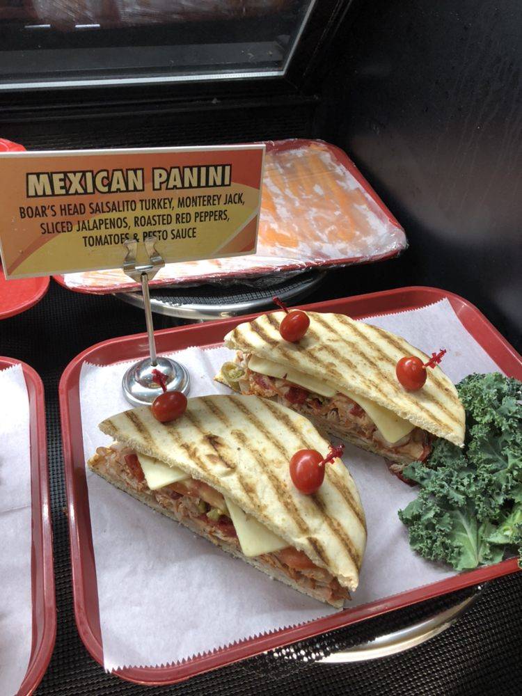 Gold & Meyers Gourmet Deli | bakery | 255 Airport Plaza Blvd, Farmingdale, NY 11735, USA | 6318155566 OR +1 631-815-5566