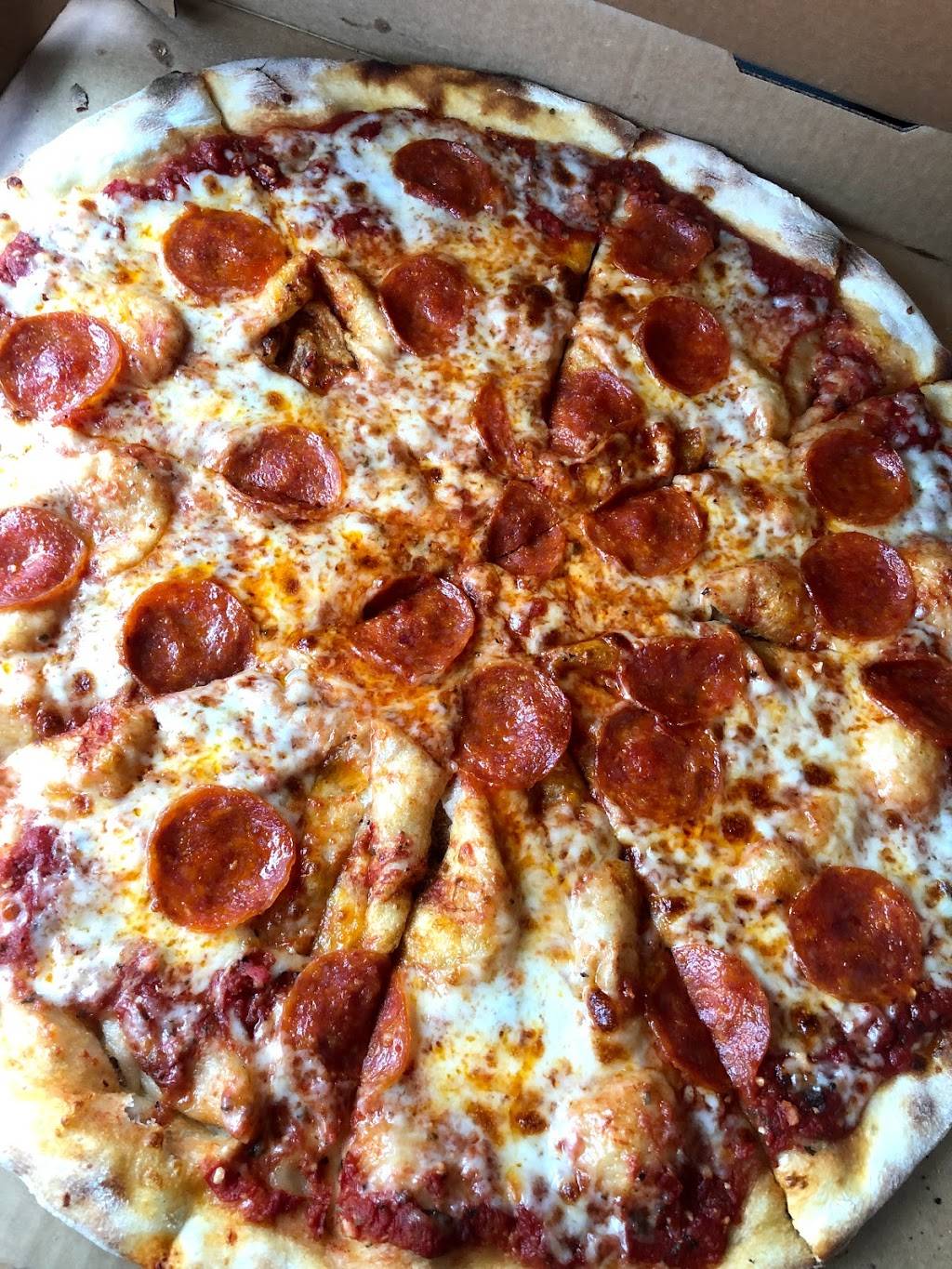 Dundee Downtown Pizza | restaurant | 208 E Main St, Dundee, FL 33838, USA | 8633535473 OR +1 863-353-5473