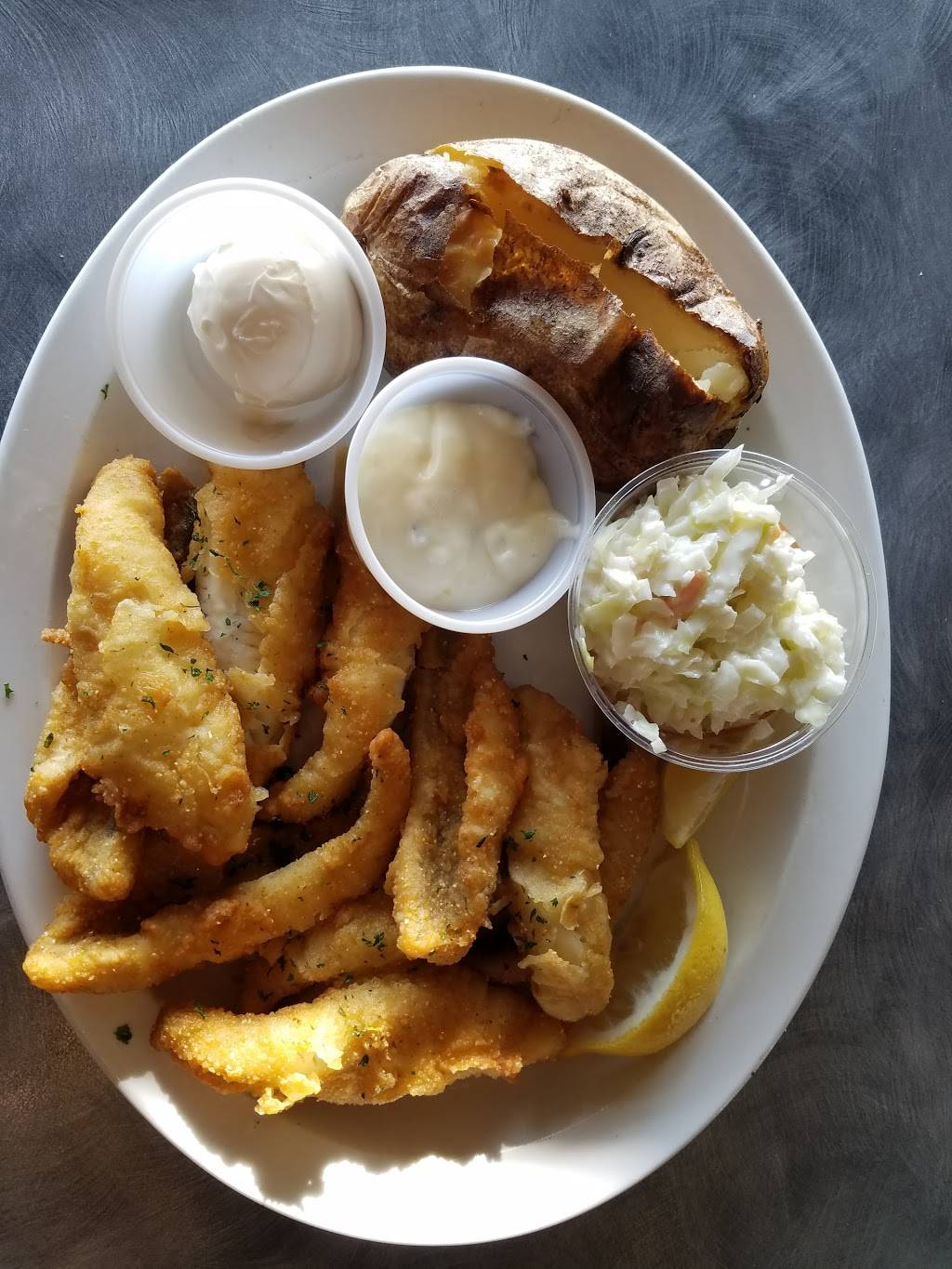 Bil-Mar Restaurant | restaurant | 1223 S Harbor Dr, Grand Haven, MI 49417, USA | 6168425920 OR +1 616-842-5920