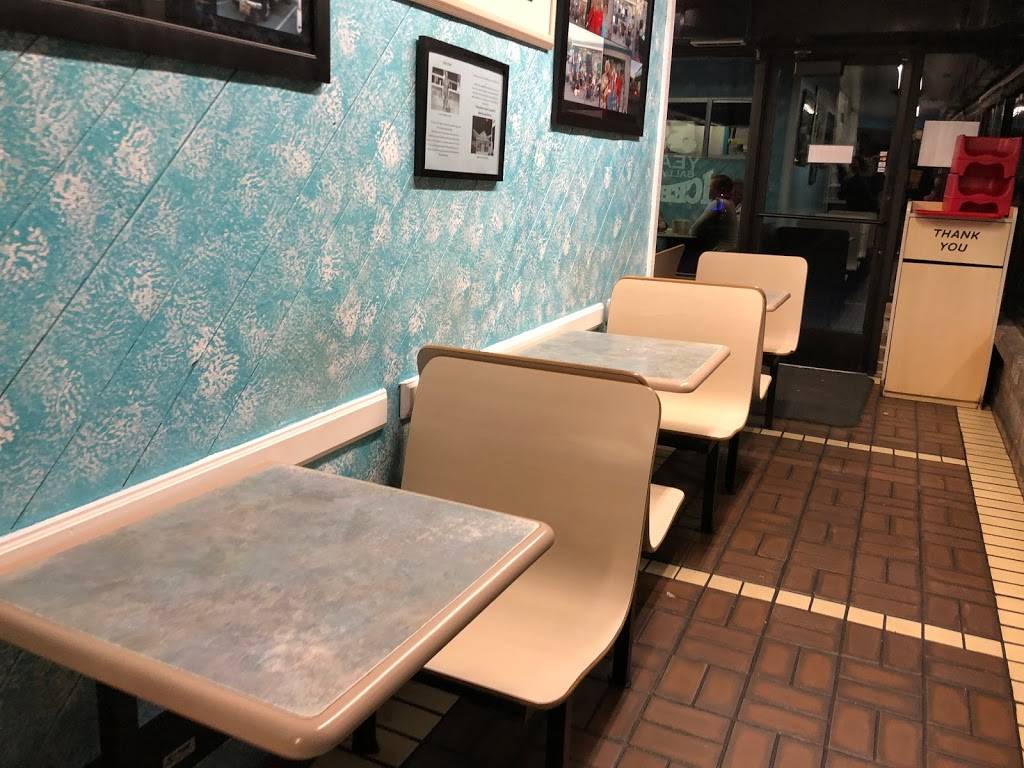 Ballards Iceberg Drive-in | restaurant | 673 E 12300 S, Draper, UT 84020, USA | 8015712453 OR +1 801-571-2453