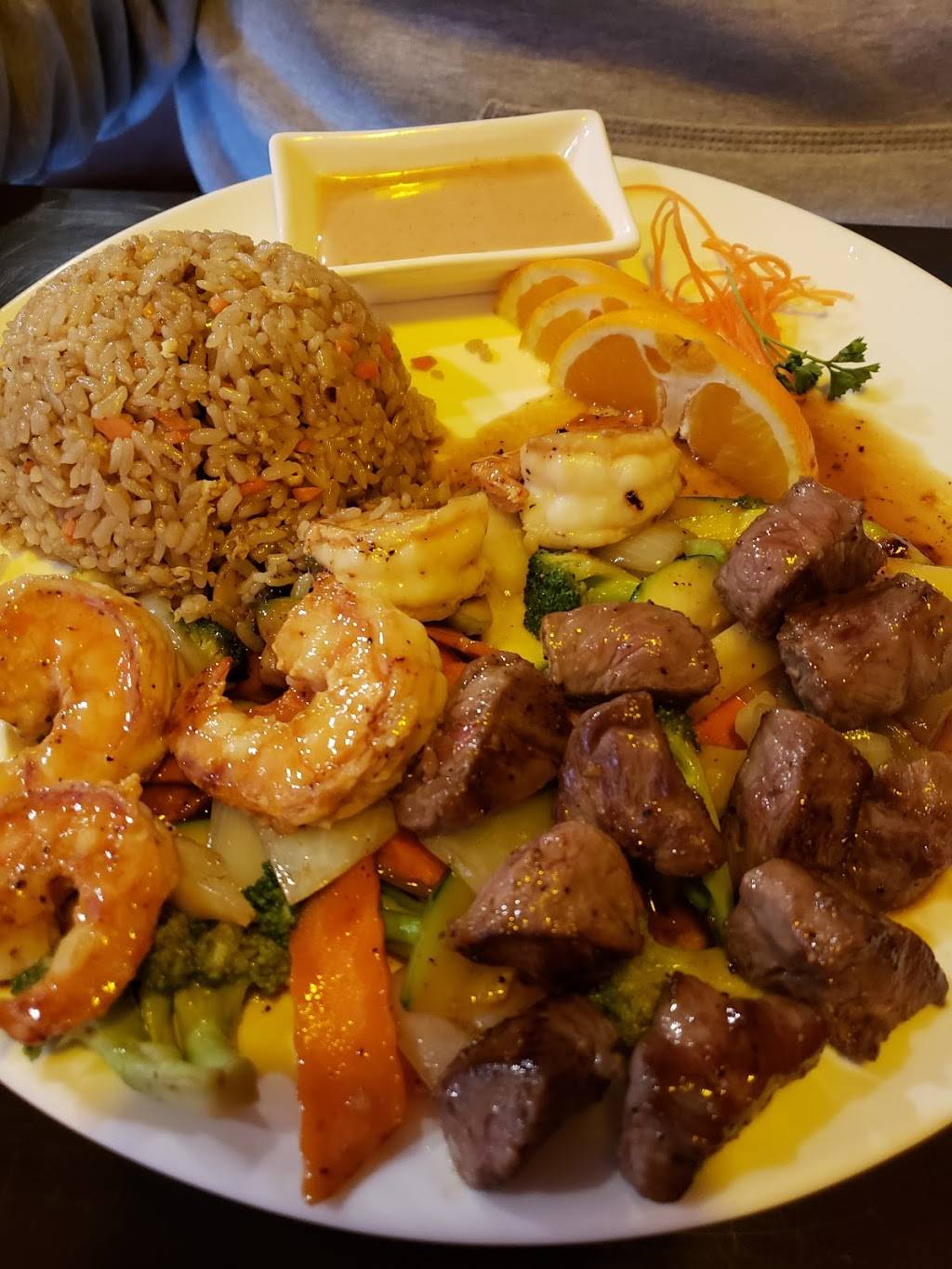 Tokyo Sushi & Hibachi | restaurant | 304 Mountain Laurel Plaza, Latrobe, PA 15650, USA | 7245378838 OR +1 724-537-8838