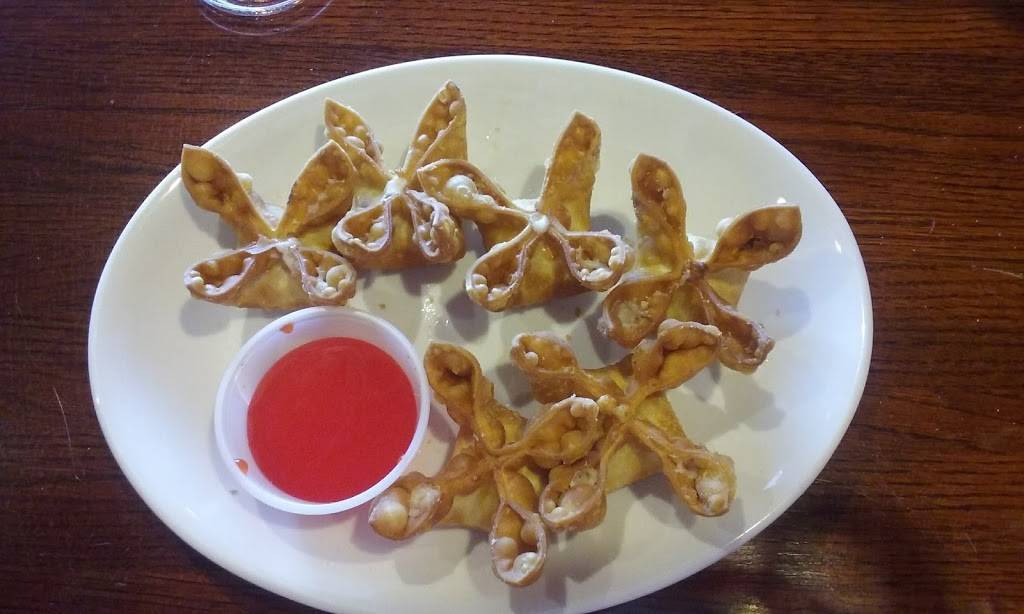 Magic Wok | restaurant | 275 Supercenter Dr, Calera, AL 35040, USA | 2056681883 OR +1 205-668-1883