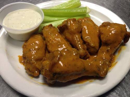 Twisters Grill & Bar | restaurant | 13100 Kansas Ave, Bonner Springs, KS 66012, USA | 9136673700 OR +1 913-667-3700