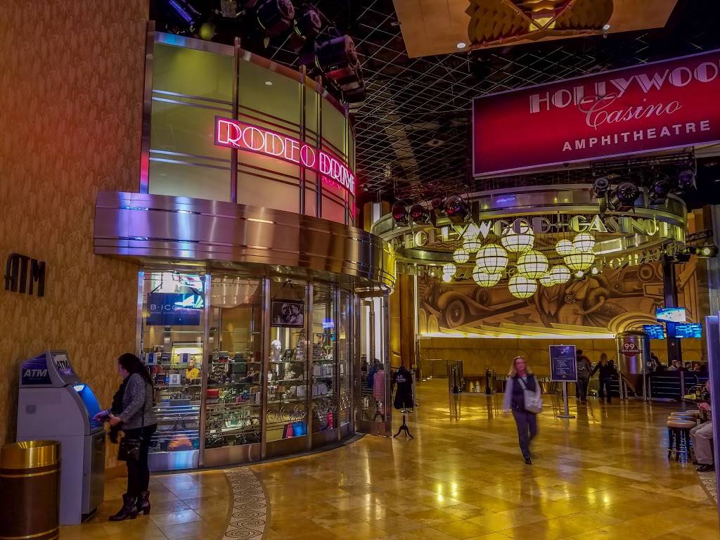 Hollywood Casino & Hotel Joliet | night club | 777 Hollywood Blvd, Joliet, IL 60436, USA | 8884367737 OR +1 888-436-7737